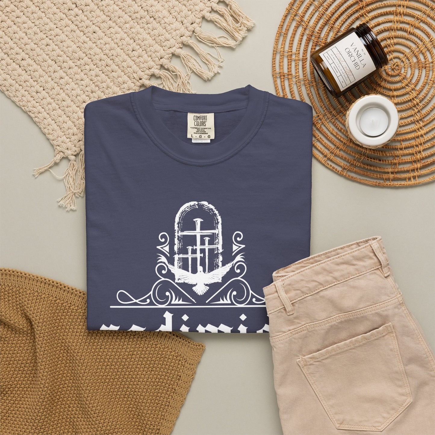 Redimido Signature Graphic Tee (Matthew 13:36)