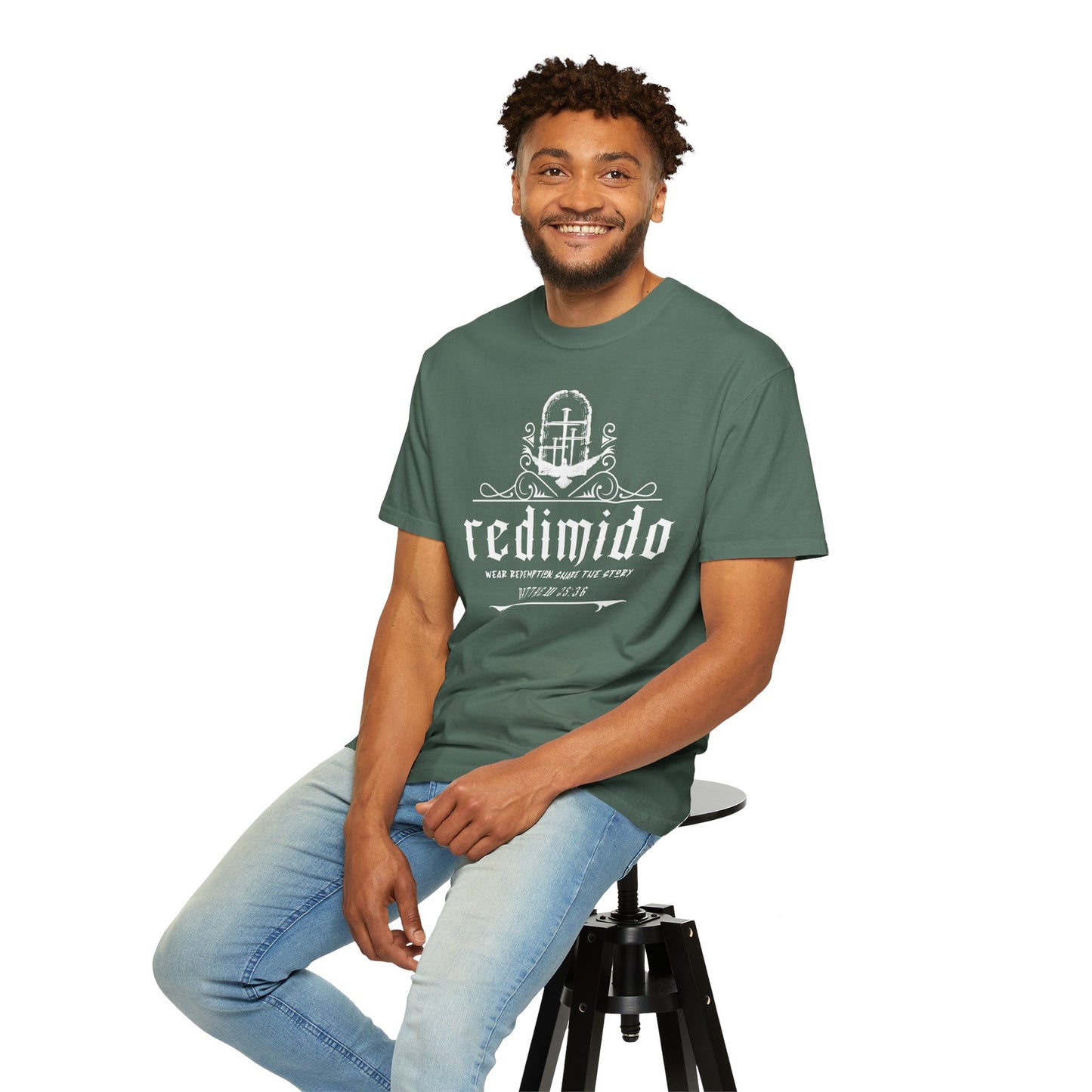 Redimido Signature Graphic Tee (Matthew 13:36)